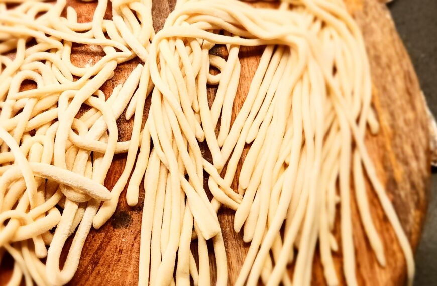 Pici Cacio e Pepe